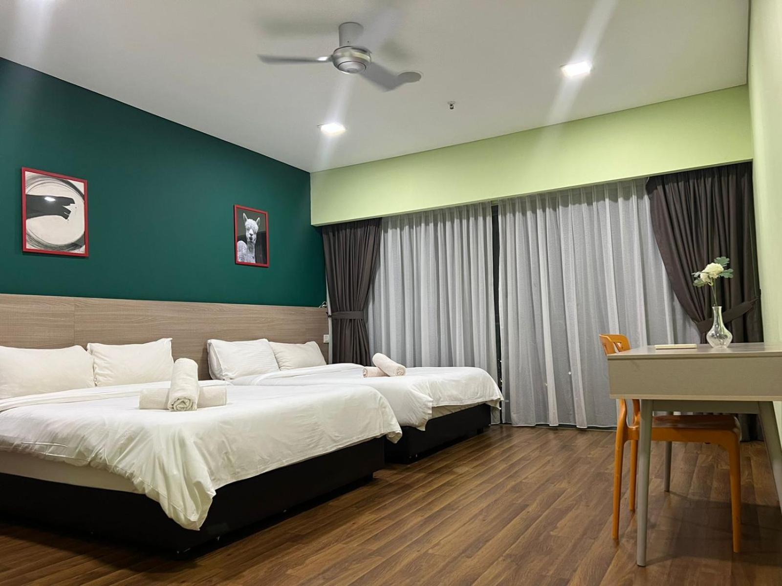Summer Suites Klcc By Homestay Kuala Lumpur Exterior foto