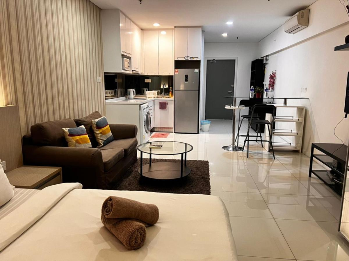 Summer Suites Klcc By Homestay Kuala Lumpur Exterior foto