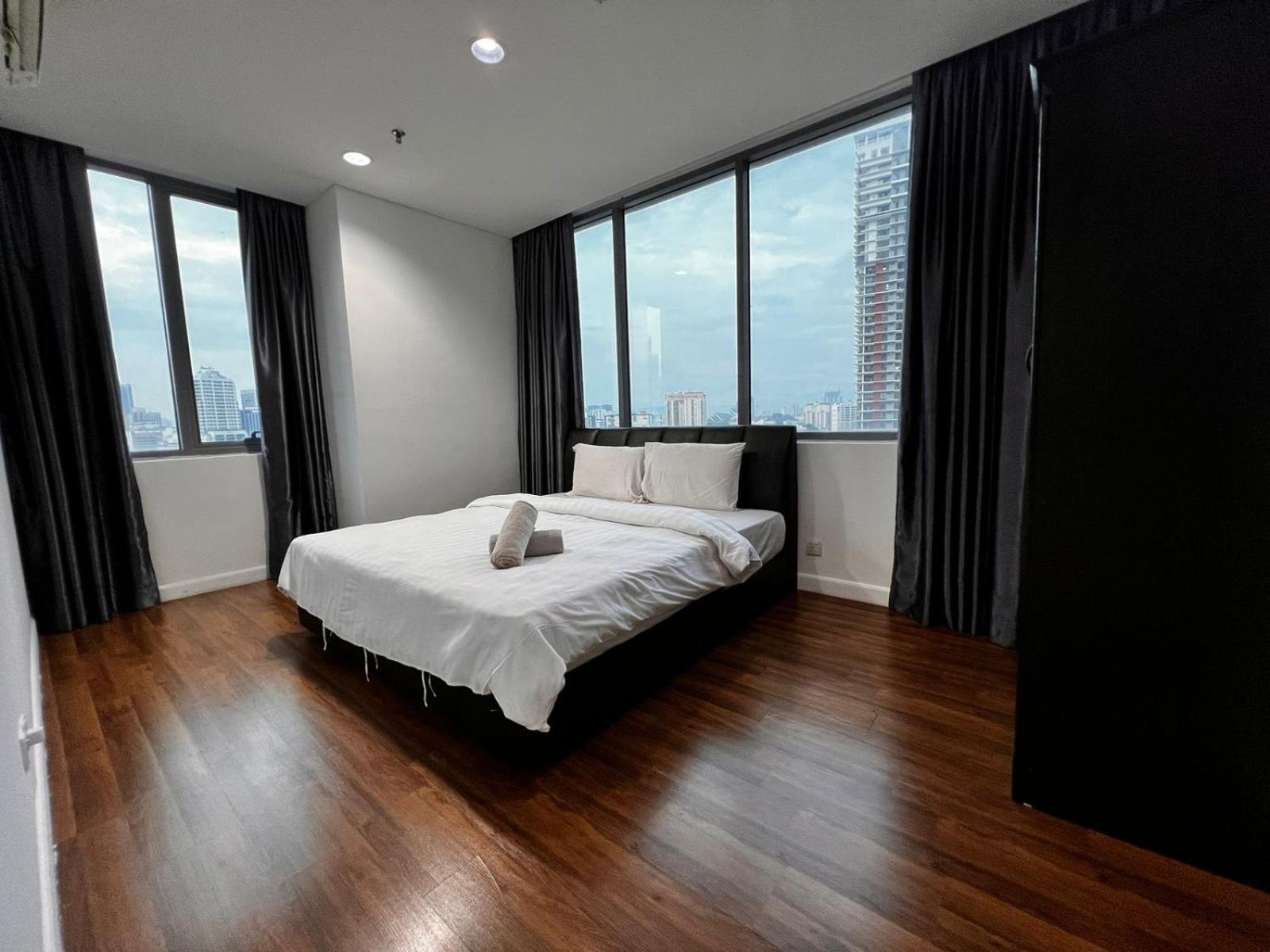 Summer Suites Klcc By Homestay Kuala Lumpur Exterior foto
