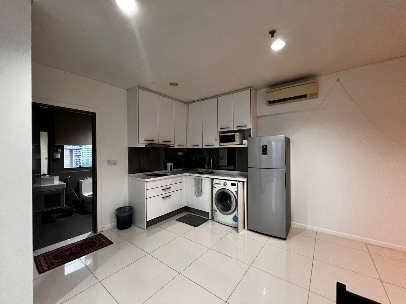 Summer Suites Klcc By Homestay Kuala Lumpur Exterior foto